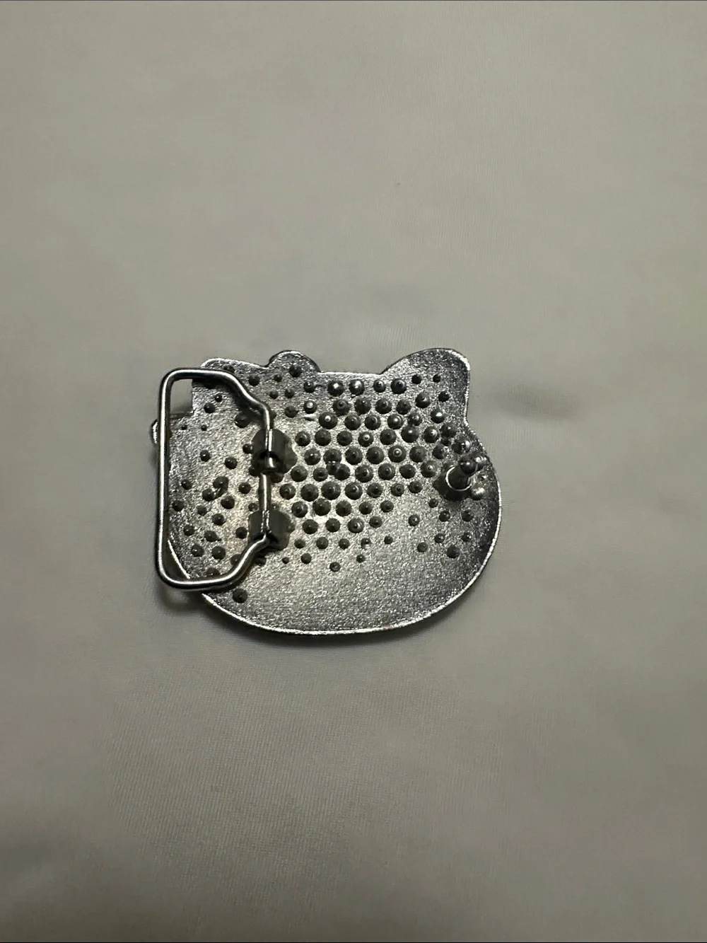 Crystal Embellished Cat Face Belt Buckle with Pink Bow